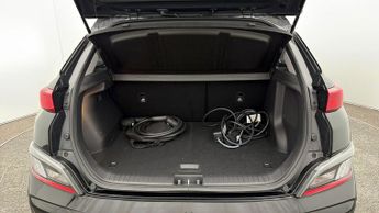 Hyundai KONA PREMIUM