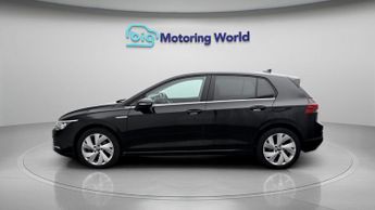 Volkswagen Golf STYLE ETSI DSG