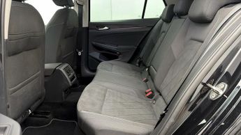 Volkswagen Golf STYLE ETSI DSG