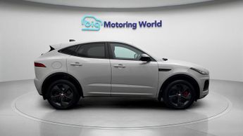 Jaguar E-PACE R-DYNAMIC BLACK