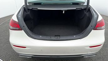 Mercedes-Benz E Class E 220 D SPORT