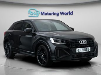 Audi Q2 TFSI S LINE BLACK EDITION