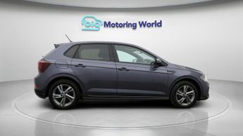 Volkswagen Polo R-LINE TSI DSG