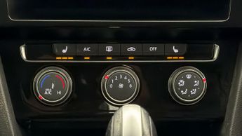 Volkswagen Passat SEL TSI EVO DSG