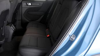 Volvo C40 RECHARGE CORE
