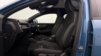 Volvo C40 RECHARGE CORE