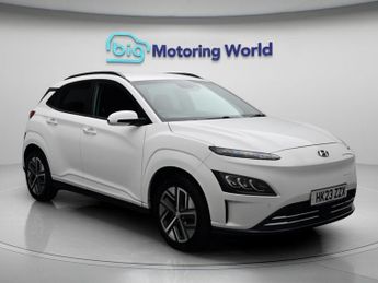 Hyundai KONA PREMIUM