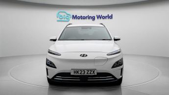 Hyundai KONA PREMIUM