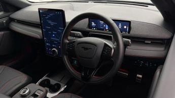 Ford Mustang Mach-E PREMIUM