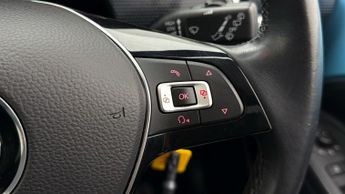 Volkswagen e-up! E-UP