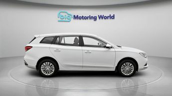 MG MG5 EXCITE