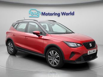 SEAT Arona TSI SE TECHNOLOGY