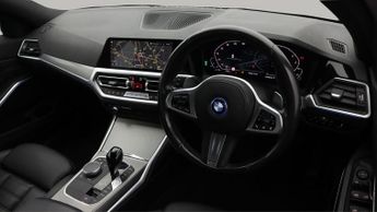 BMW 3 Series 330E M SPORT