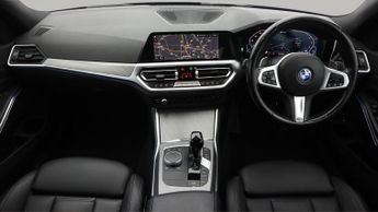 BMW 3 Series 330E M SPORT