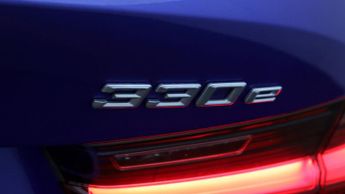 BMW 3 Series 330E M SPORT