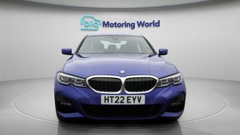 BMW 3 Series 330E M SPORT