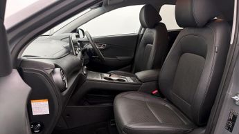 Hyundai KONA PREMIUM SE