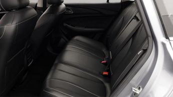 MG MG5 EXCLUSIVE