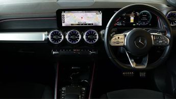 Mercedes-Benz EQB EQB 300 4MATIC AMG LINE