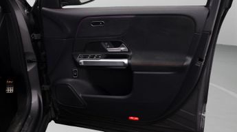 Mercedes-Benz EQB EQB 300 4MATIC AMG LINE