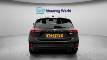 Ford Focus ST-LINE X