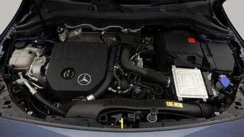 Mercedes-Benz B Class B 200 AMG LINE EXECUTIVE