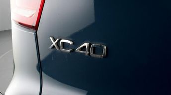 Volvo XC40 RECHARGE T4 PLUS