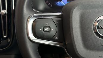 Volvo C40 RECHARGE CORE
