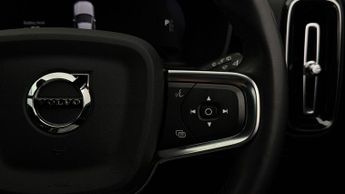 Volvo XC40 RECHARGE PLUS