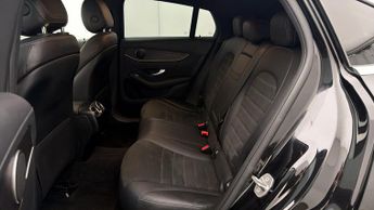 Mercedes-Benz GLC GLC 220 D 4MATIC AMG LINE