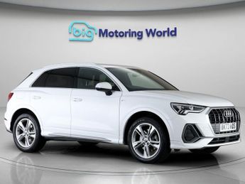Audi Q3 TFSI E S LINE