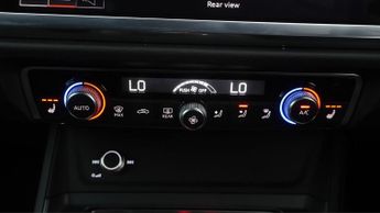 Audi Q3 TFSI E S LINE