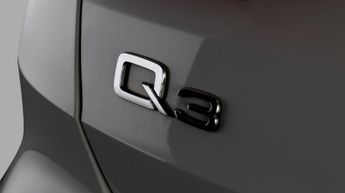 Audi Q3 TFSI E S LINE