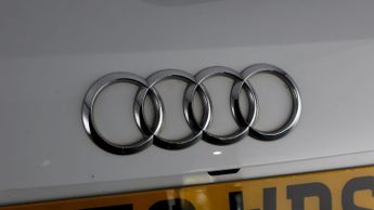 Audi Q3 TFSI E S LINE