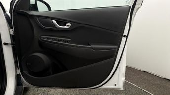 Hyundai KONA PREMIUM