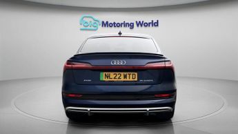 Audi e-tron SPORTBACK QUATTRO S LINE
