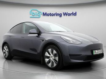 Tesla Model Y BASE