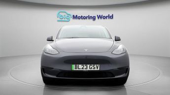 Tesla Model Y BASE