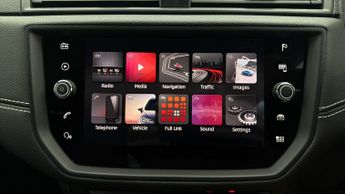 SEAT Arona TSI XCELLENCE LUX DSG
