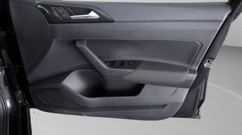 Volkswagen Polo LIFE TSI DSG