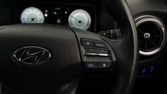 Hyundai KONA PREMIUM