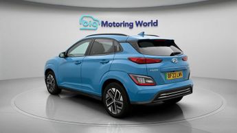 Hyundai KONA PREMIUM