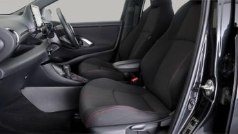 Toyota Yaris GR SPORT