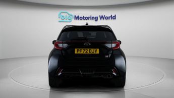 Toyota Yaris GR SPORT