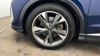 Audi Q4 e-tron SPORTBACK S LINE QUATTRO