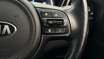 Kia Niro 4 PLUS