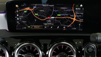 Mercedes-Benz CLA CLA 180 AMG LINE PREMIUM PLUS