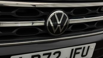 Volkswagen T-Roc R-LINE TSI DSG