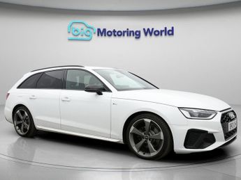 Audi A4 Avant AVANT TFSI S LINE BLACK EDITION