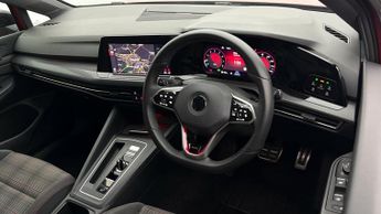 Volkswagen Golf GTI TSI DSG